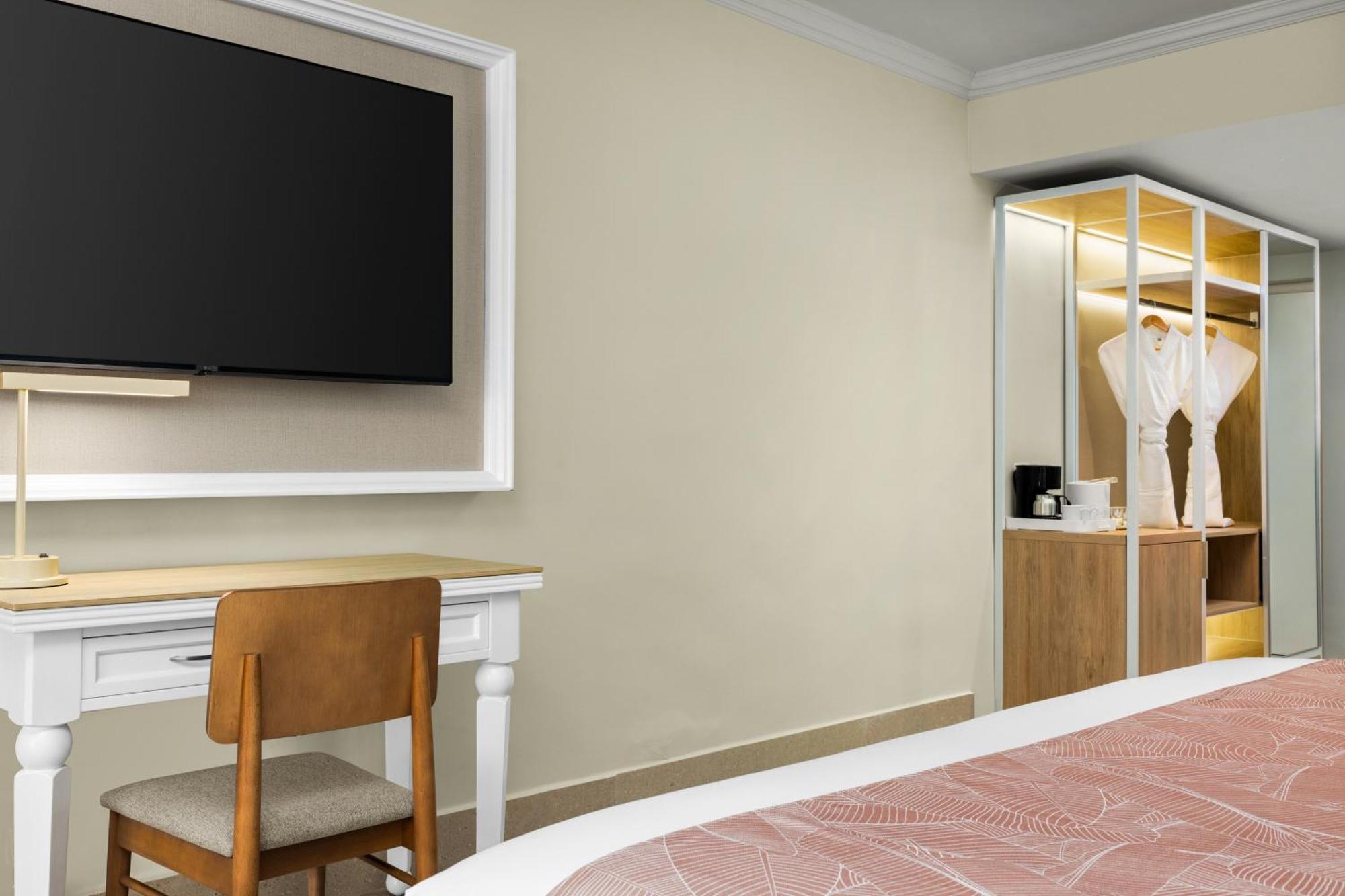 Wyndham Alltra Punta Cana All Inclusive Resort Eksteriør bilde